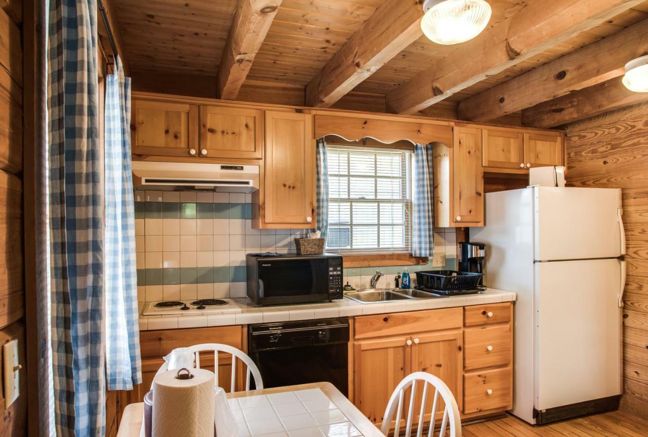 Boxwood Lodge Blowing Rock Near Boone-University Esterno foto