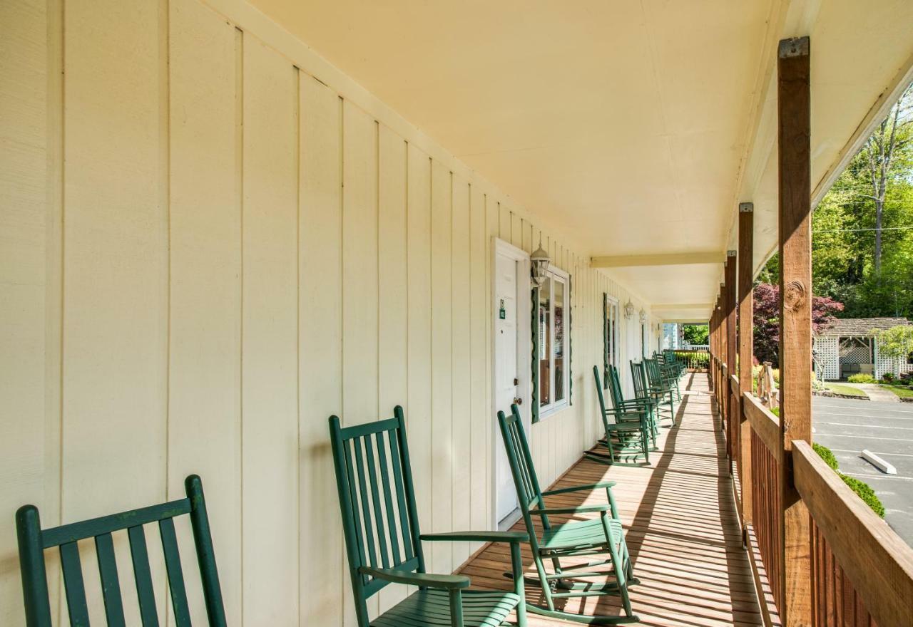 Boxwood Lodge Blowing Rock Near Boone-University Esterno foto