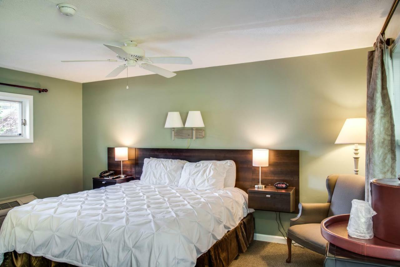 Boxwood Lodge Blowing Rock Near Boone-University Esterno foto